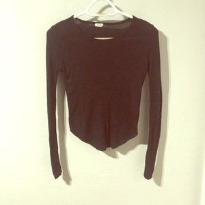 🌸GARAGE Black long sleeve sweater